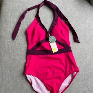NWT Boden one piece swimsuit, Size 6, very flattering, lined throughout